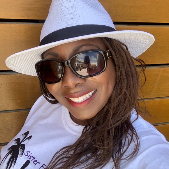 Meet your Posher, Keisha - Picture 4 of 5